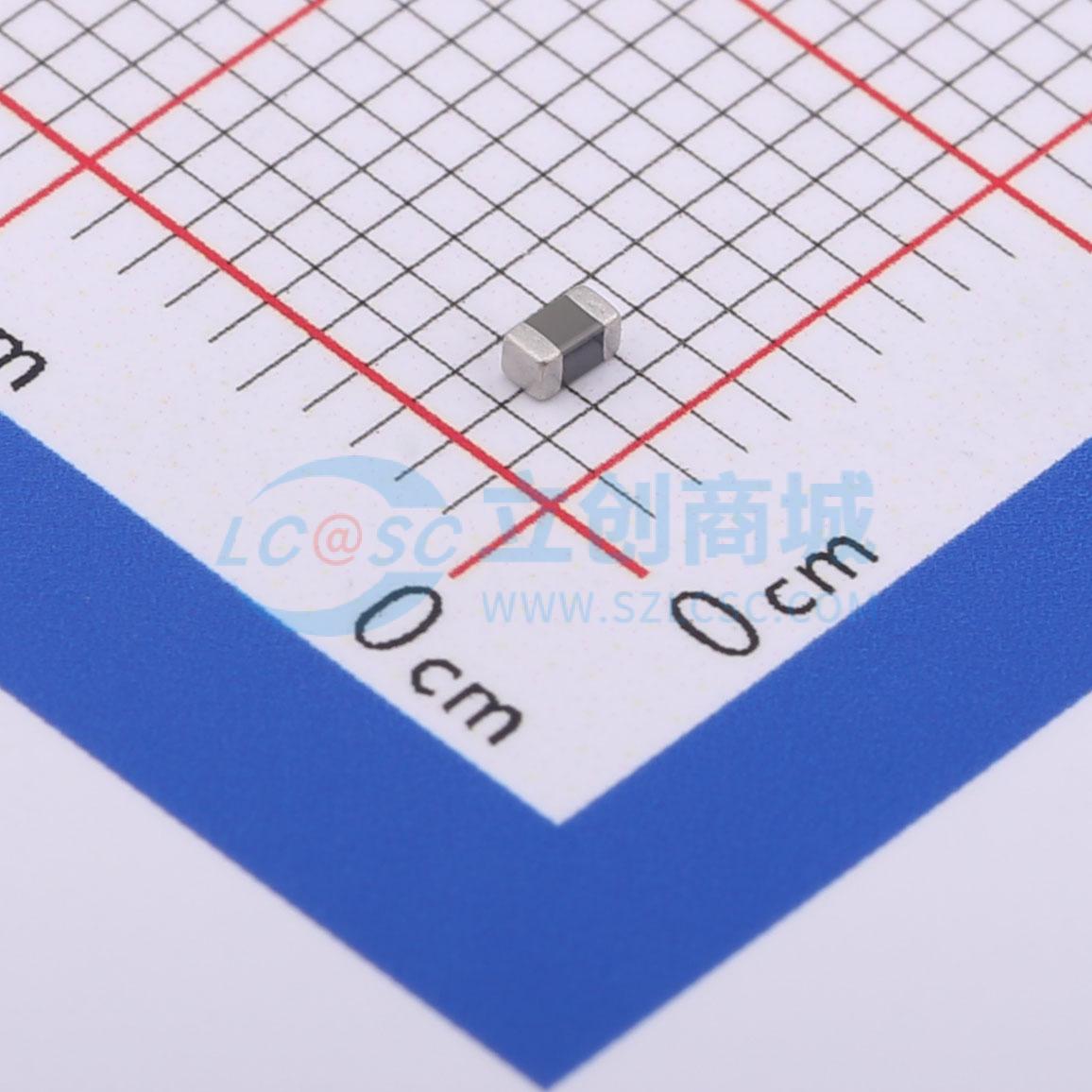 LMK107BBJ106MAHT实物图