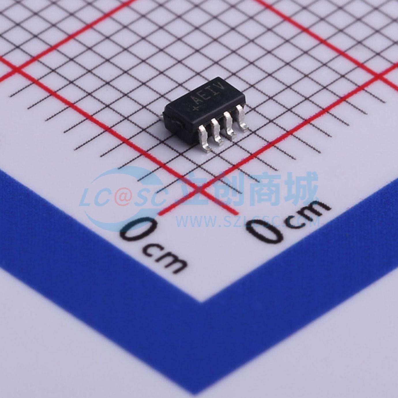 MAX9020EKA+T实物图
