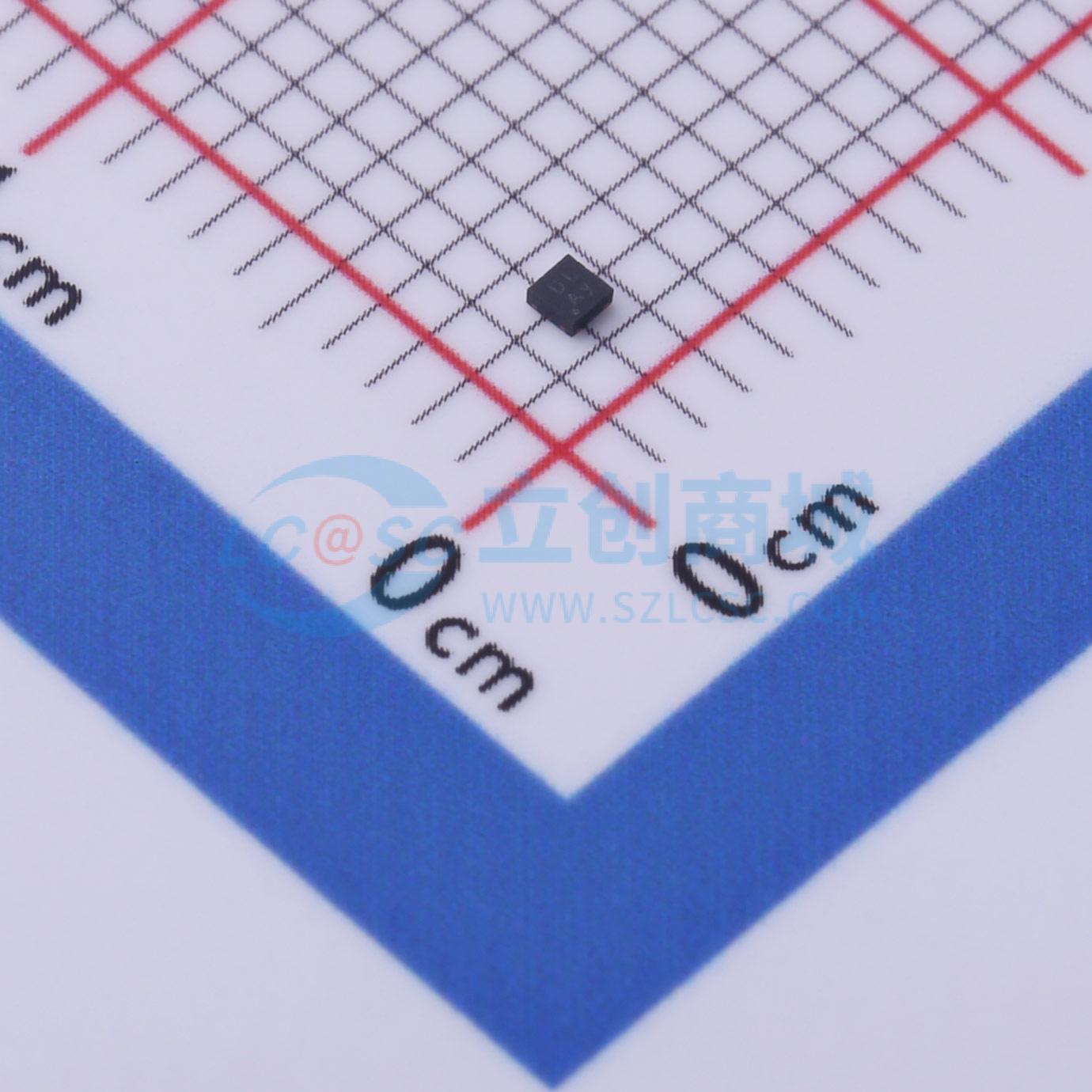 点击查看大图 WL2810D28-4/TR实物图
