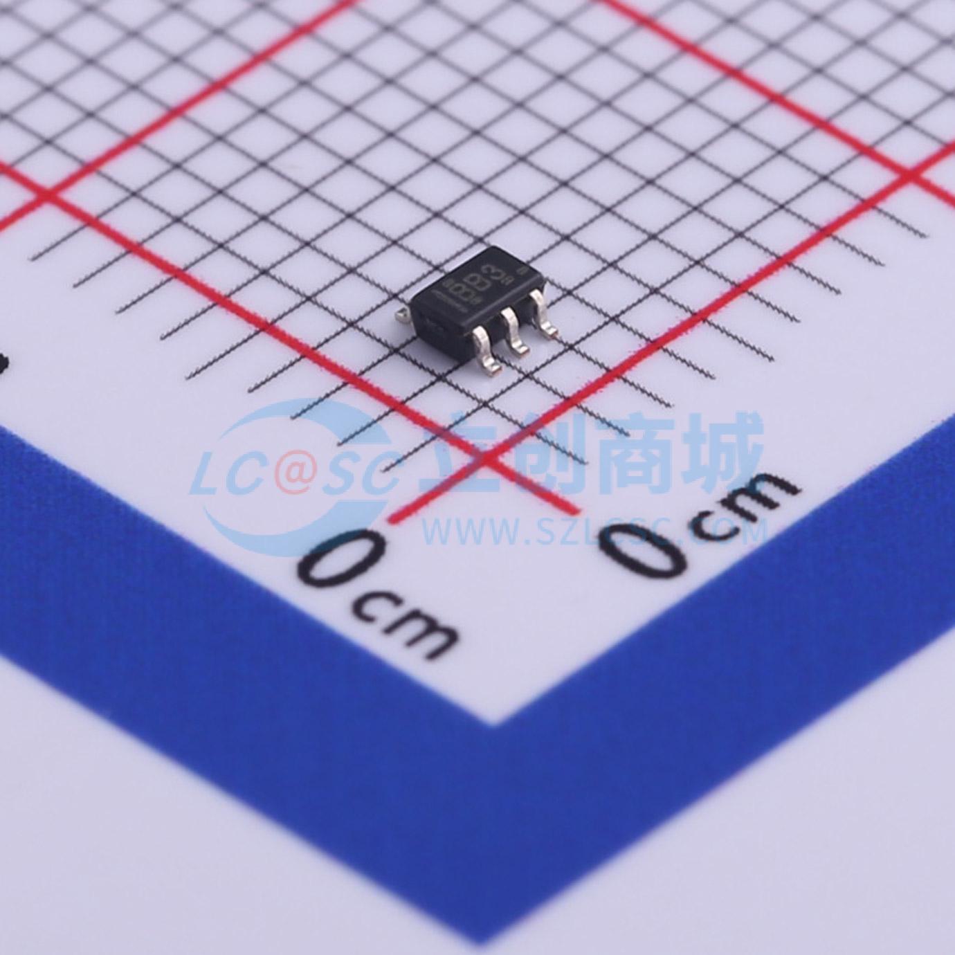 点击查看大图 SN74AHCT1G02DCKR实物图