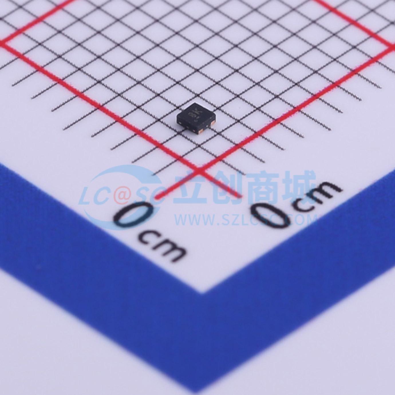 点击查看大图 TLV74130PDQNR实物图