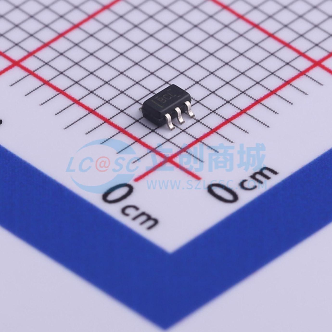 点击查看大图 SN74AHCT1G04DCKR实物图
