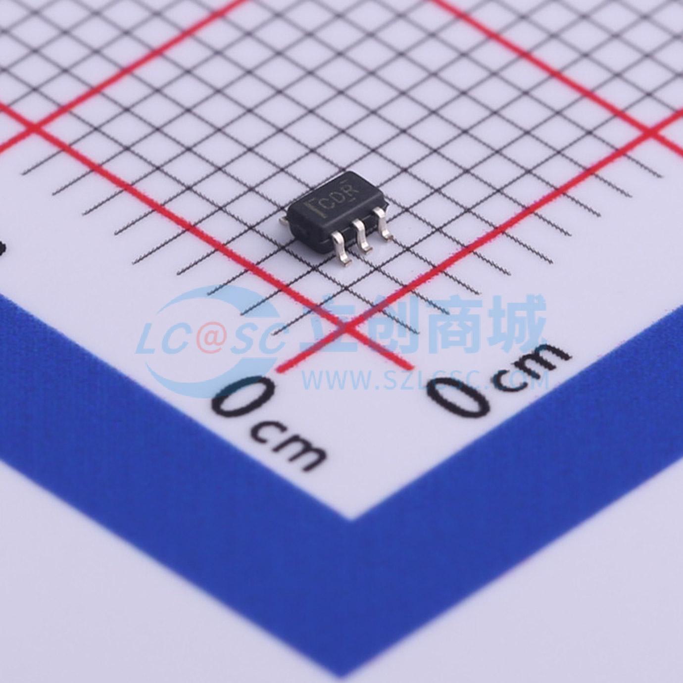 SN74LVC1GU04DCKR实物图