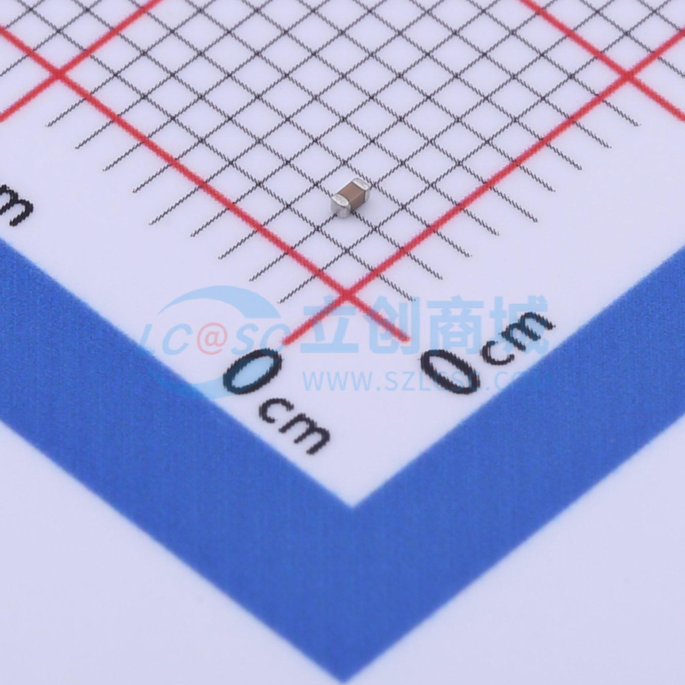 0402B332J500NT实物图