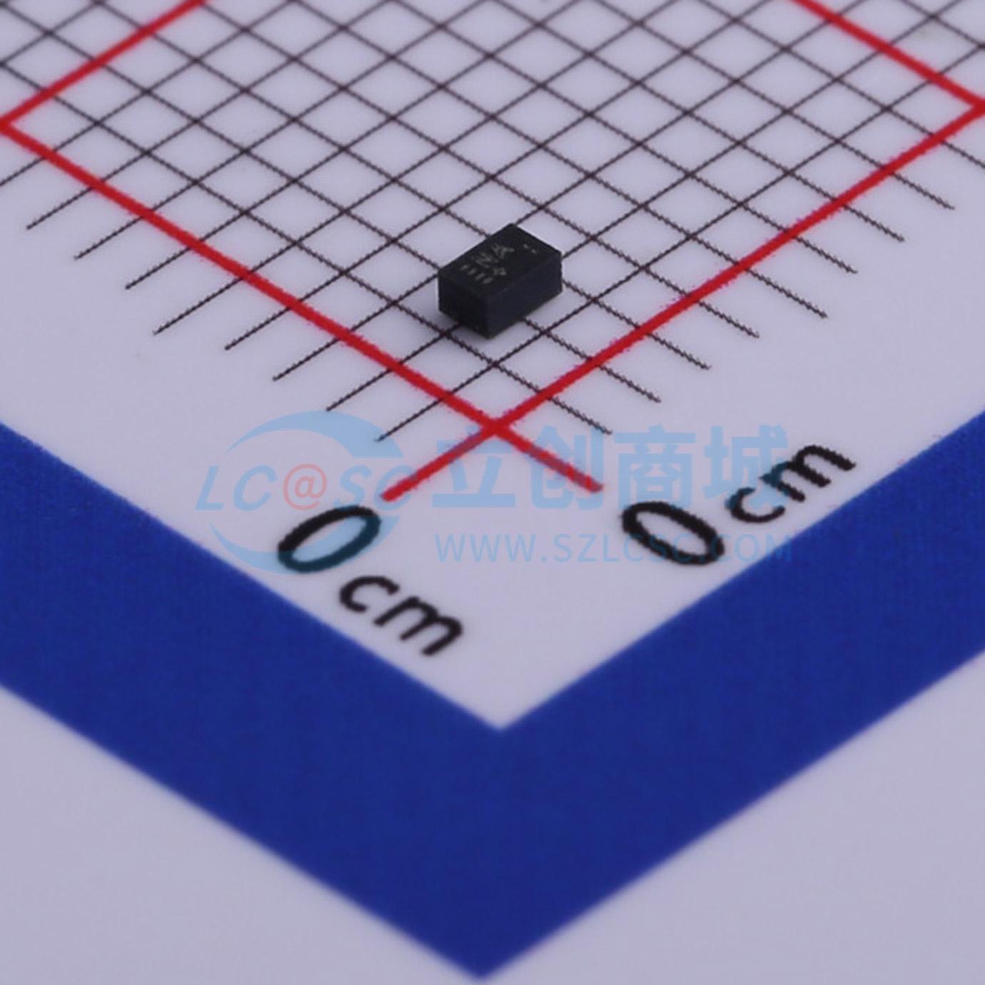 点击查看大图 MAX8842ELT+T实物图