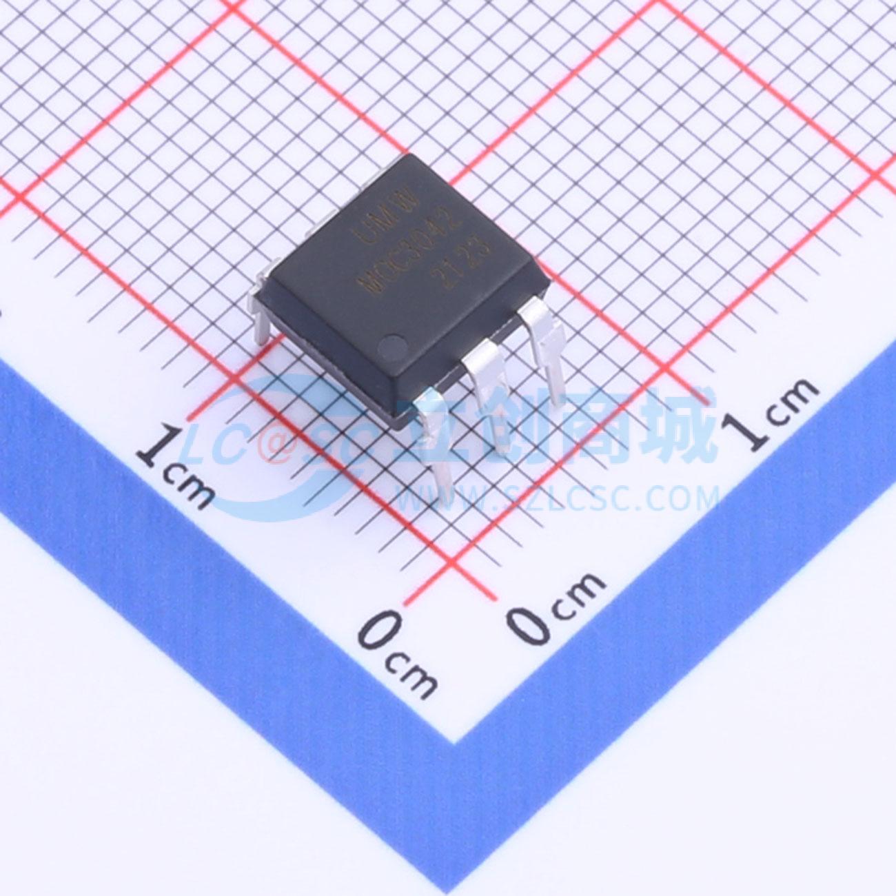 点击查看大图 MOC3042M(UMW)实物图