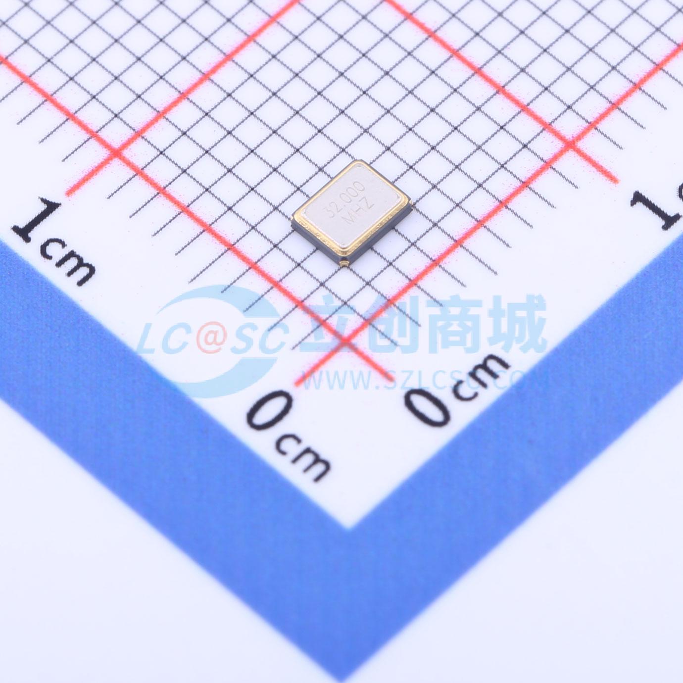 点击查看大图 TAXM32M4RCBDDT2T实物图