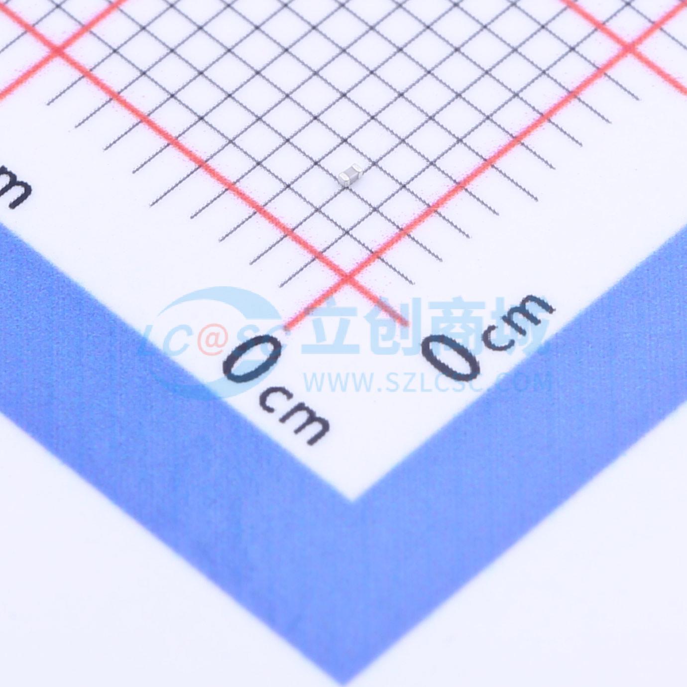 GRM0335C1E300JA01D实物图