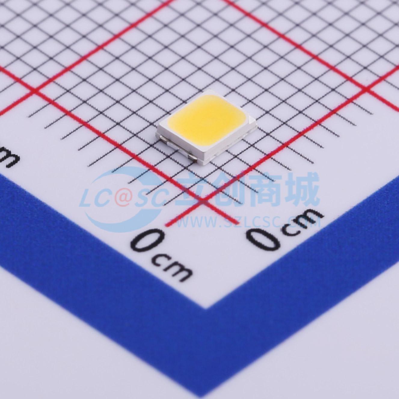 点击查看大图 HL-AM-2835D1W-S1-08HL-HR3(3800K-4250K)实物图