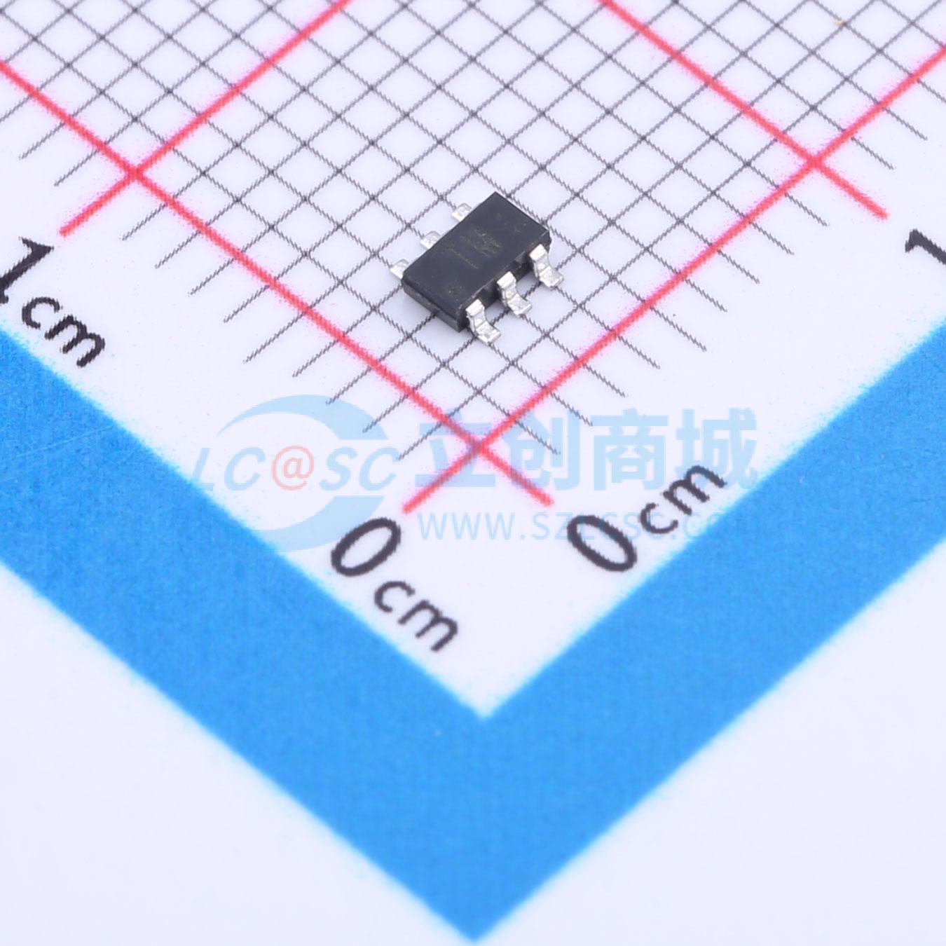 点击查看大图 RSQ035P03TR实物图