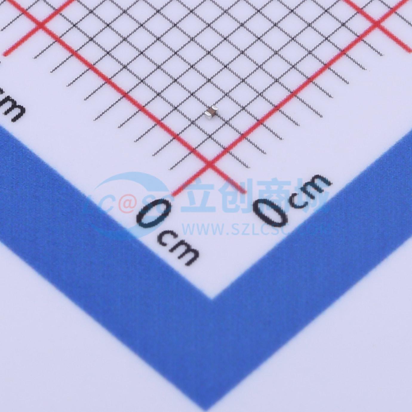 0201B821K500NT实物图