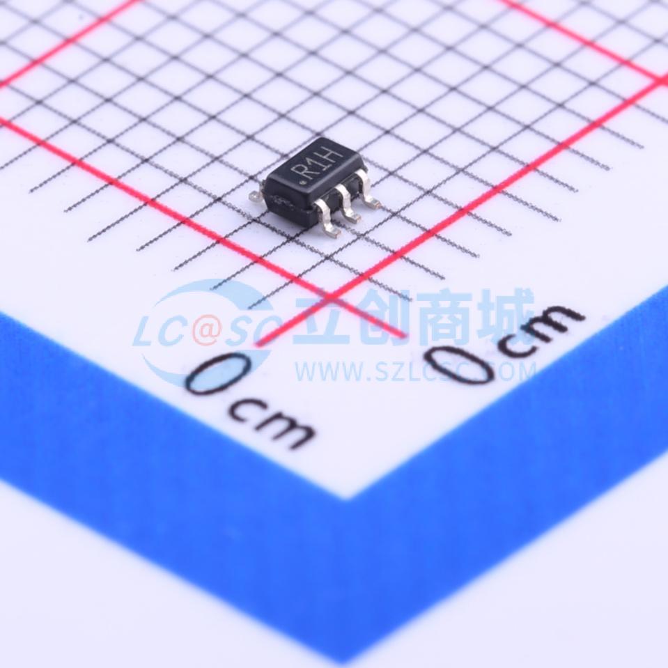 ADR02BKSZ-REEL7实物图