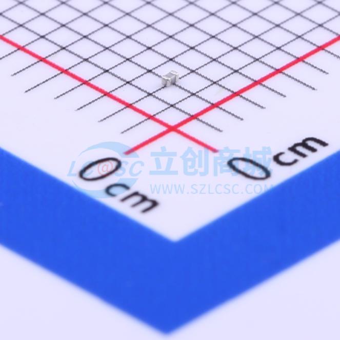 GRM0335C1E8R0DA01D实物图