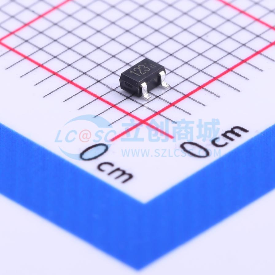 点击查看大图 DTC143ZUAT106实物图