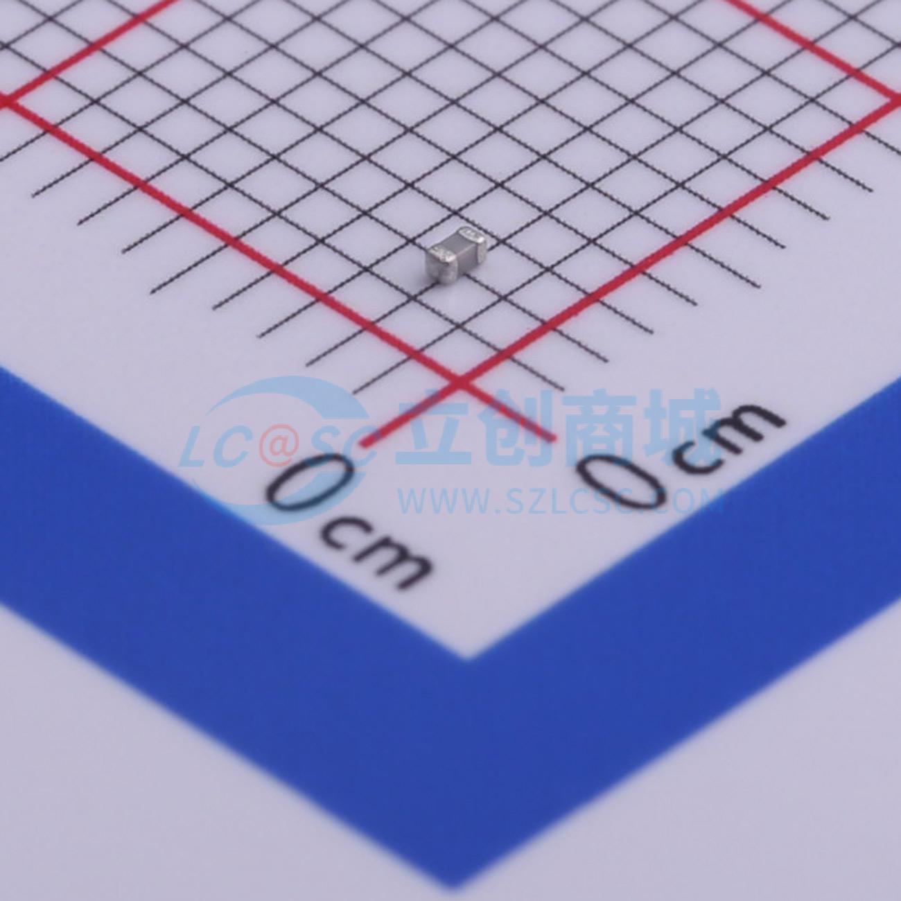 点击查看大图 0402N300F500CT实物图