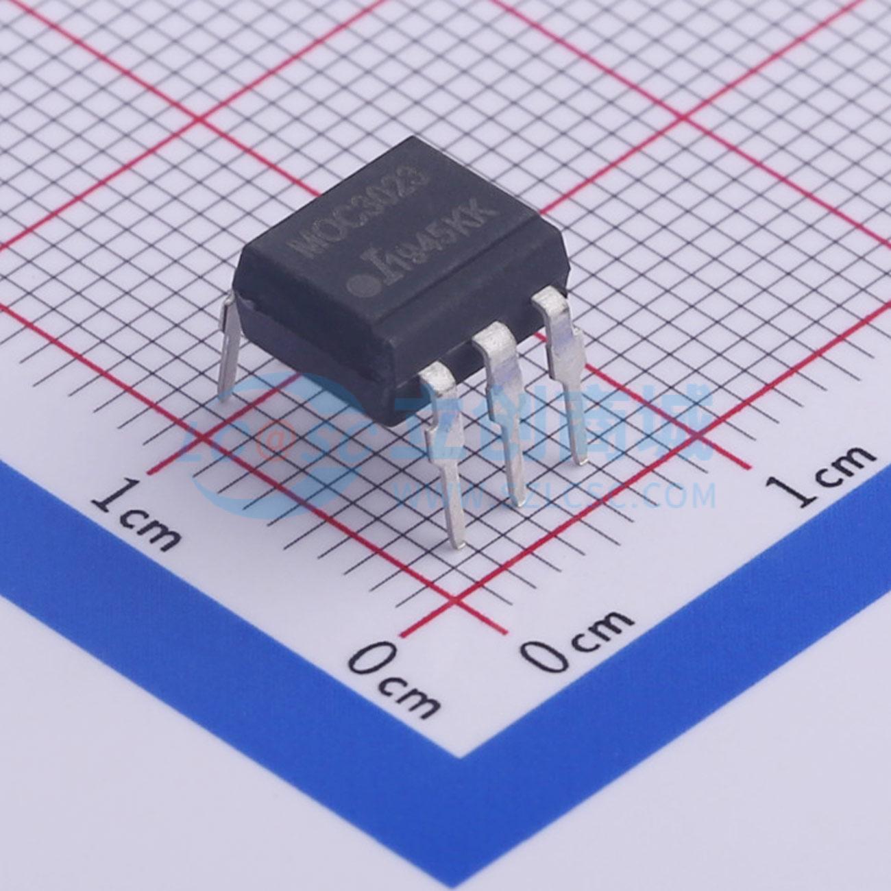 点击查看大图 MOC3023M实物图