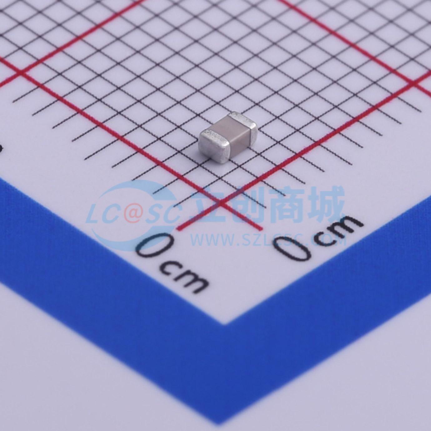 GQM2195C2E6R8CB12D实物图