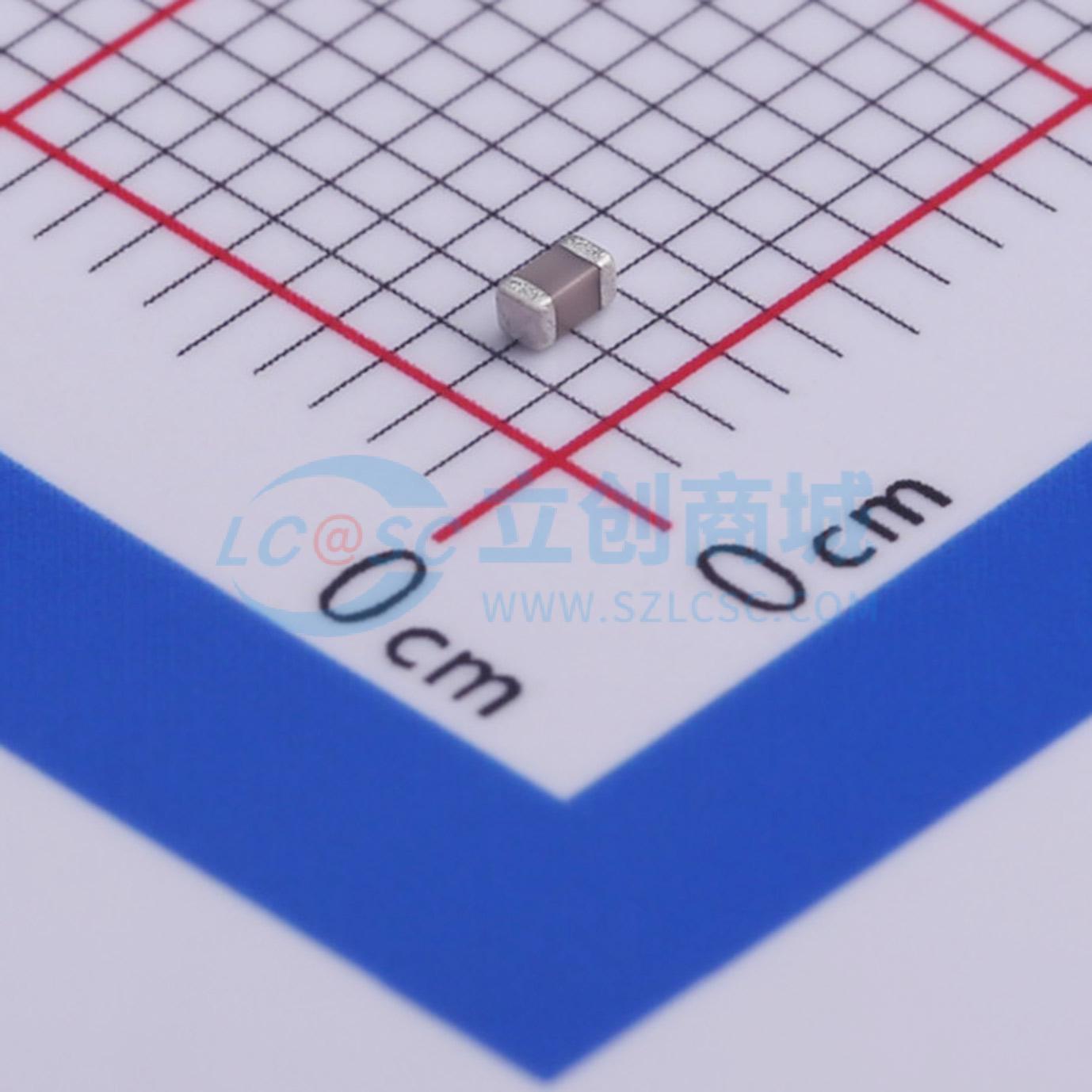 CL10C151JB81PNC实物图