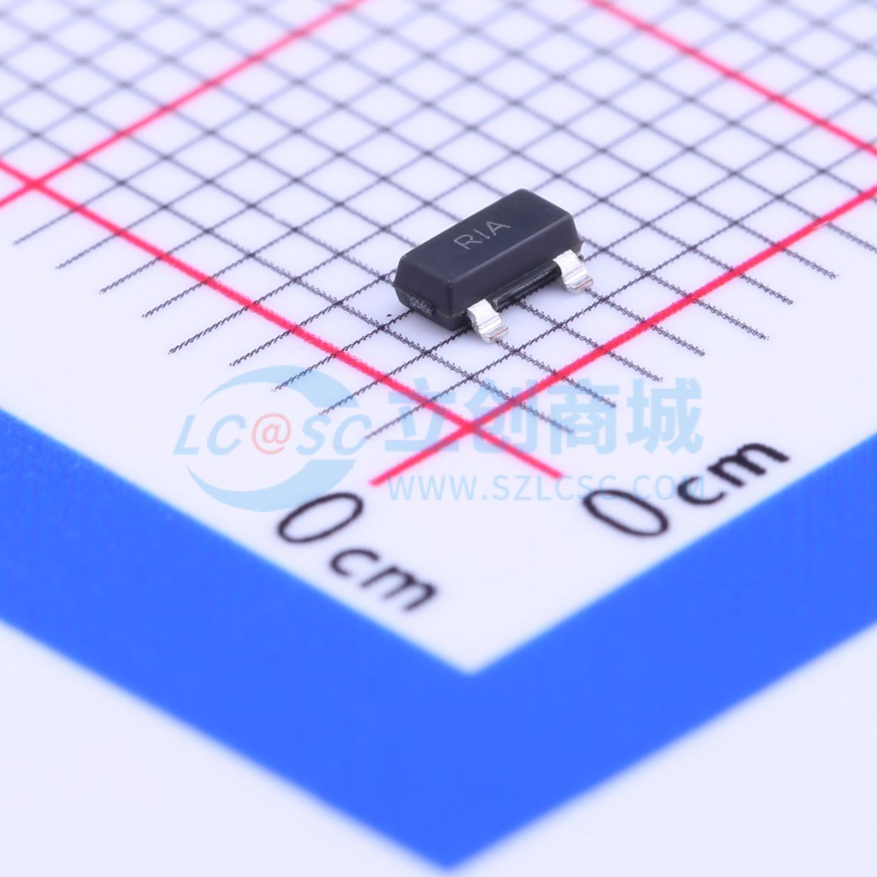 LM4051AIM3-ADJ/NOPB实物图