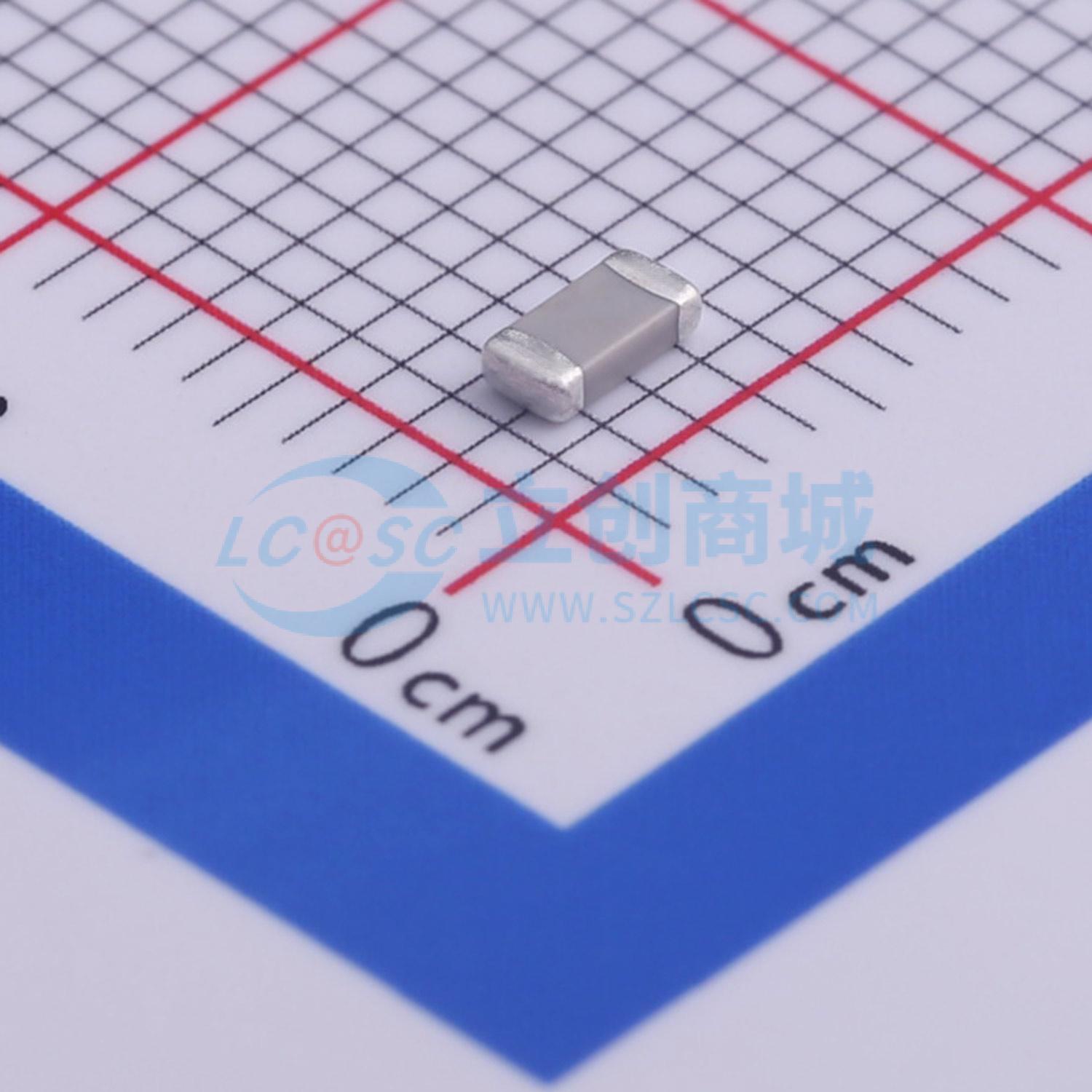 GCM3195C2A272JA16D实物图