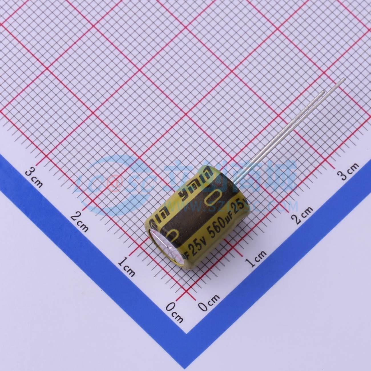 点击查看大图 LKME1251E561MF实物图