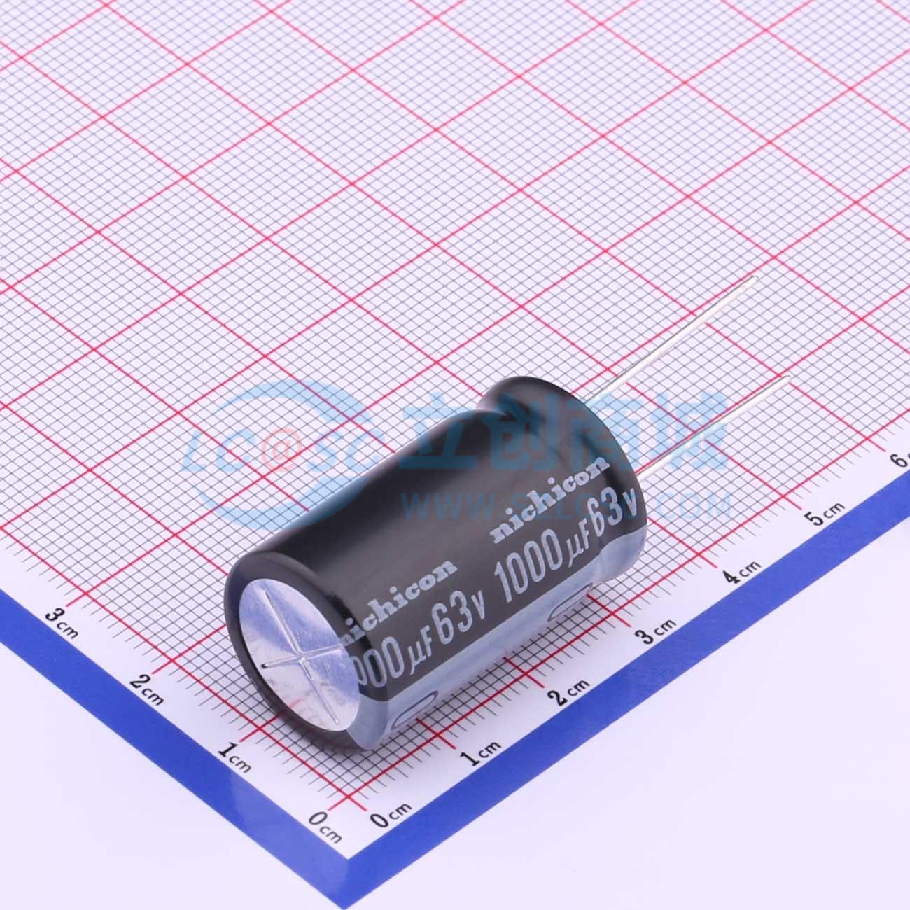 UHE1J102MHD6实物图