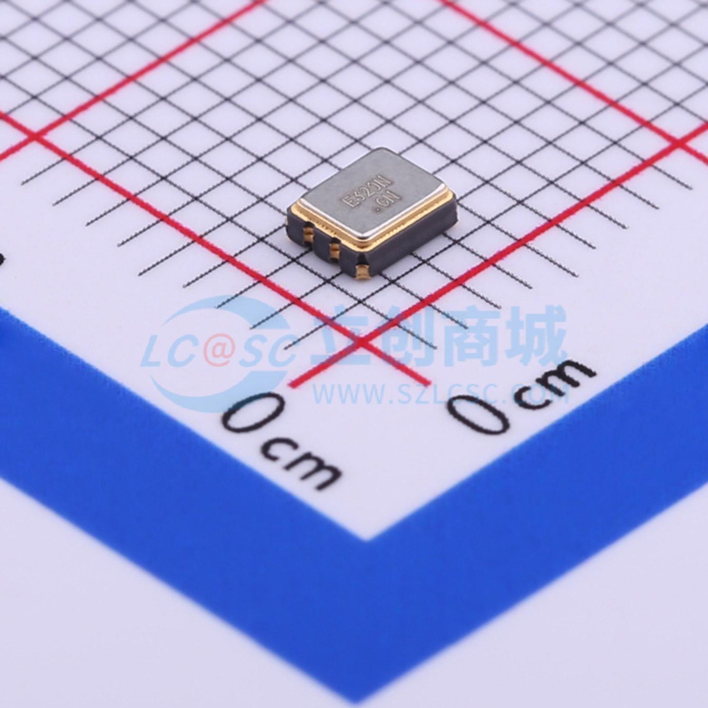 点击查看大图 ECS-3225MV-320-CN-TR实物图