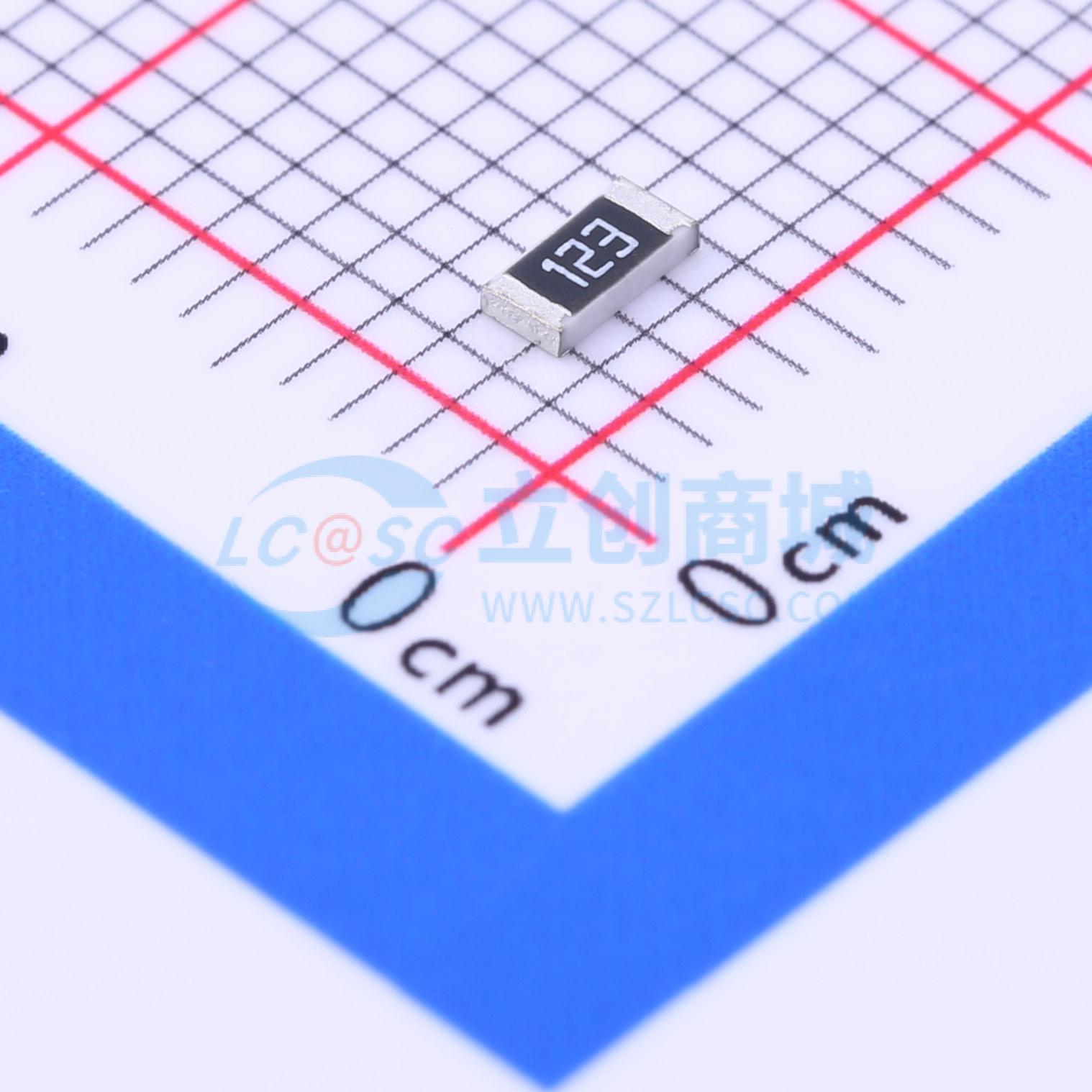 点击查看大图 CR1206J12K0P05Z实物图