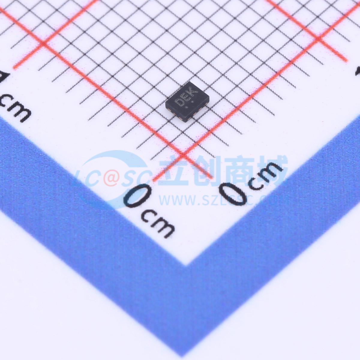 点击查看大图 LMV982MUTAG实物图