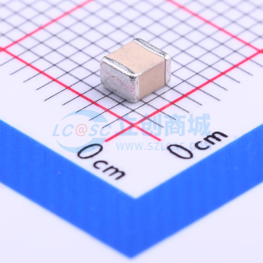 SQCB7M820FAT1A实物图