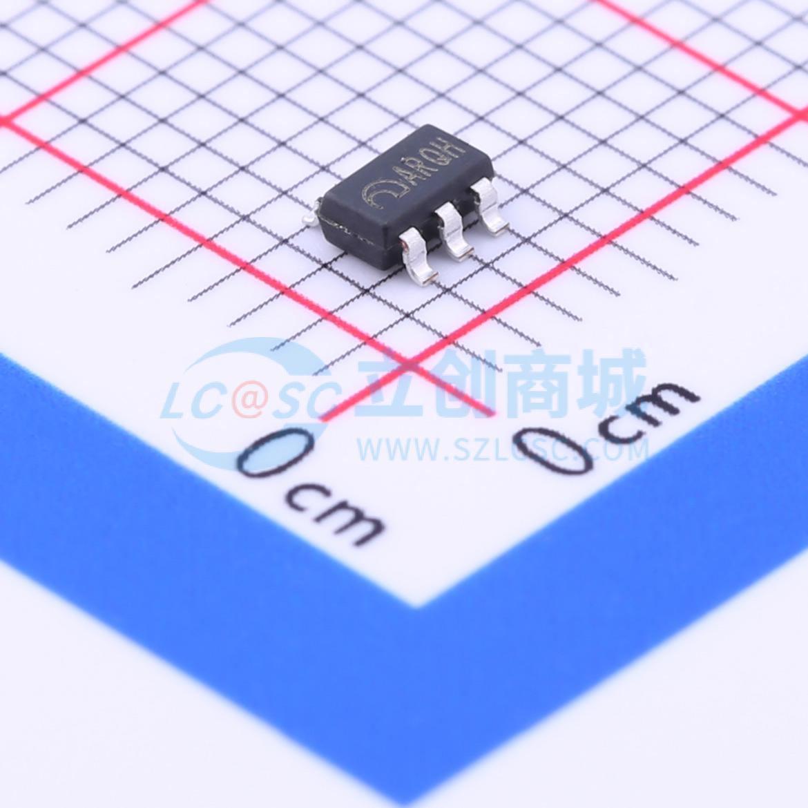 点击查看大图 ME6219C15M5G实物图