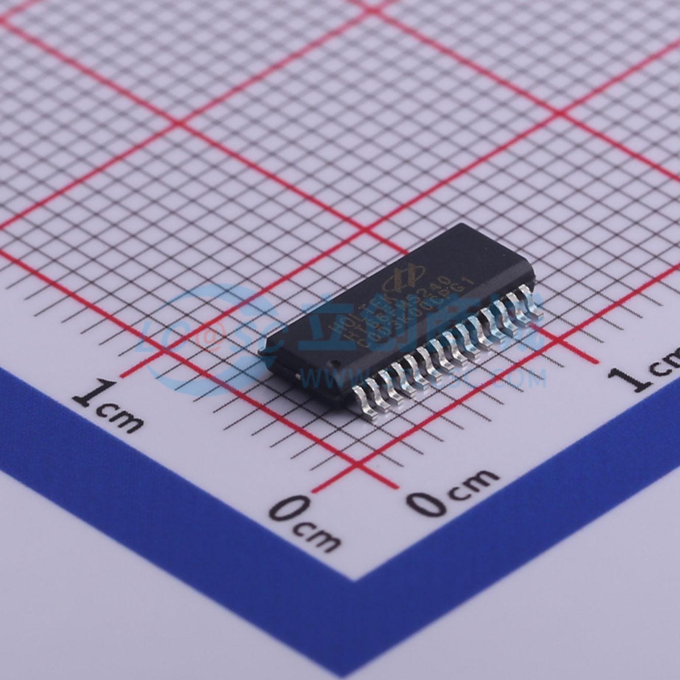 点击查看大图 HT66FM5240实物图