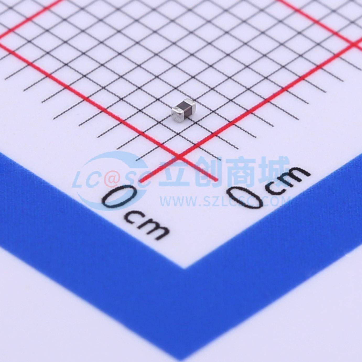 LMK105BJ104KVHF实物图