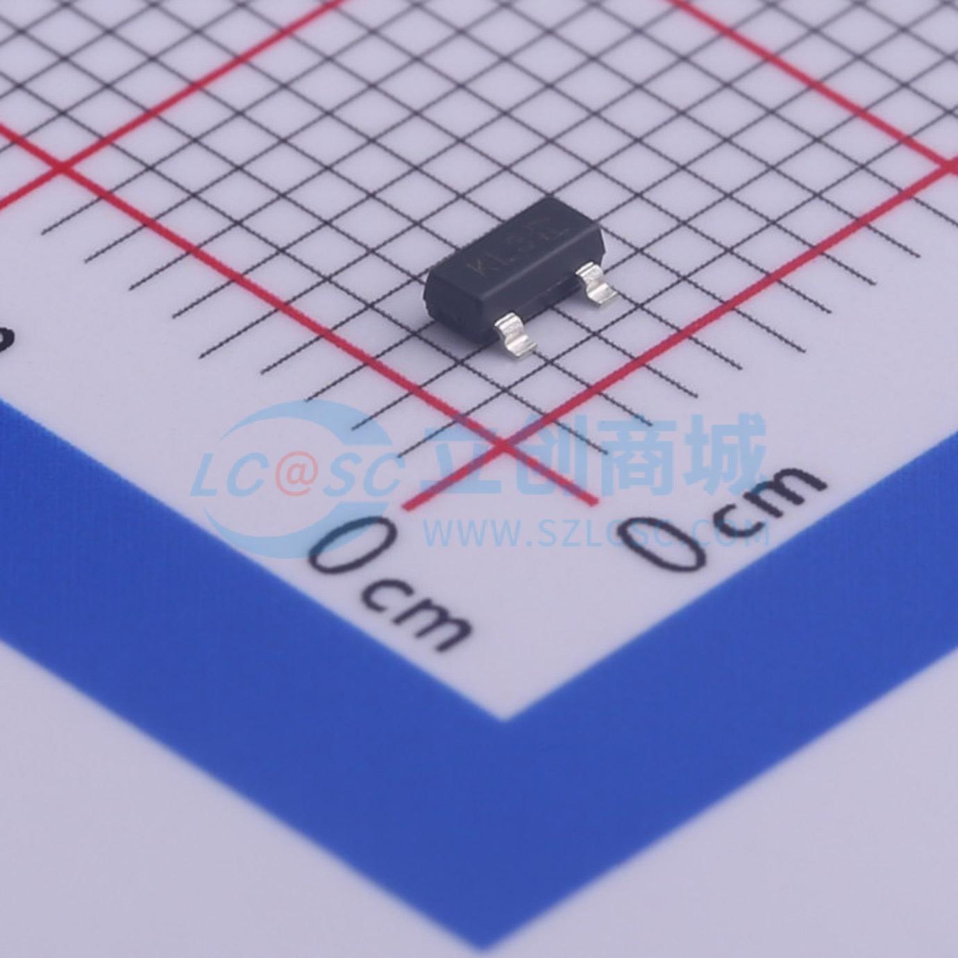 BAT54CQ-7-F实物图