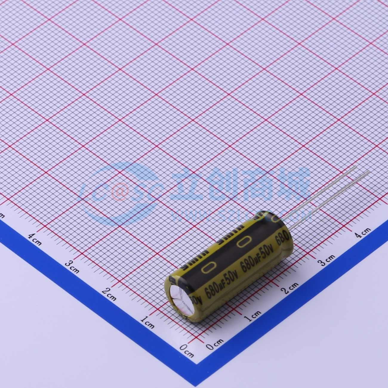 点击查看大图 LKME2301H681MF实物图