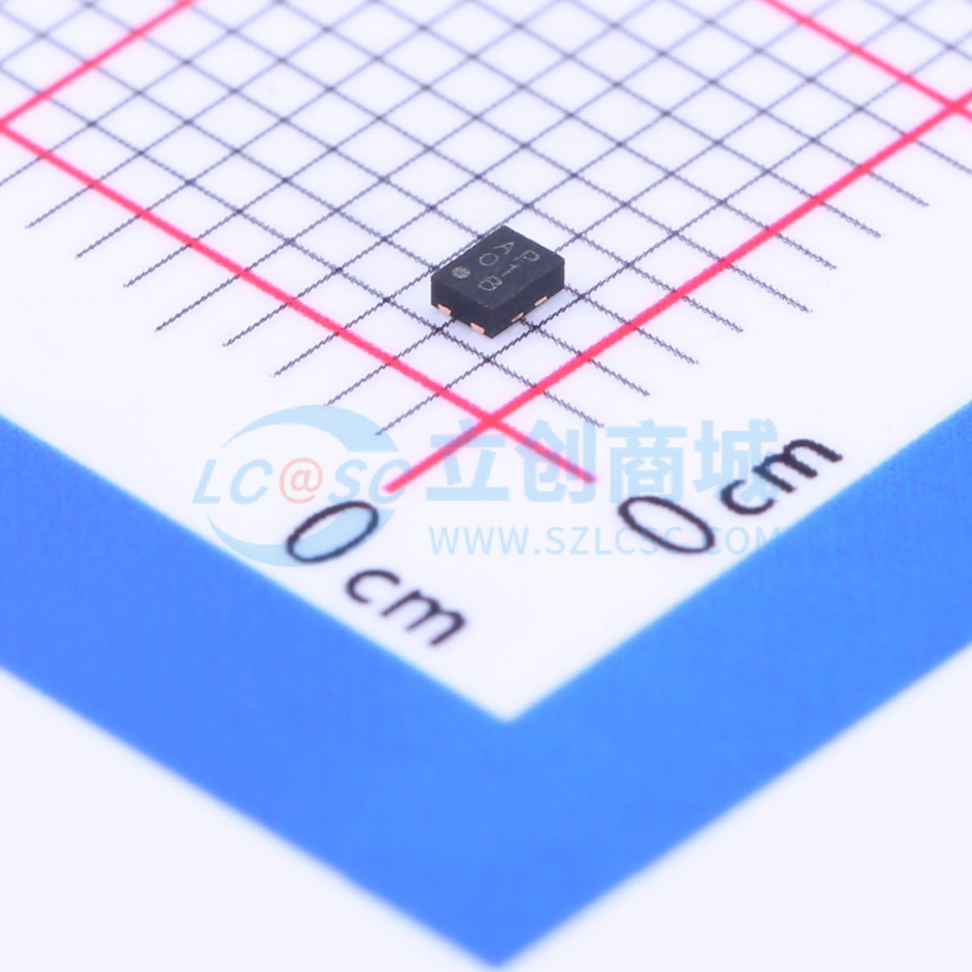 BU52031NVX-S1TR实物图