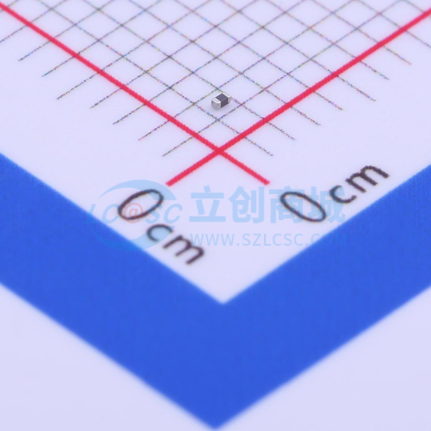 CL03C270JA3ANNC实物图