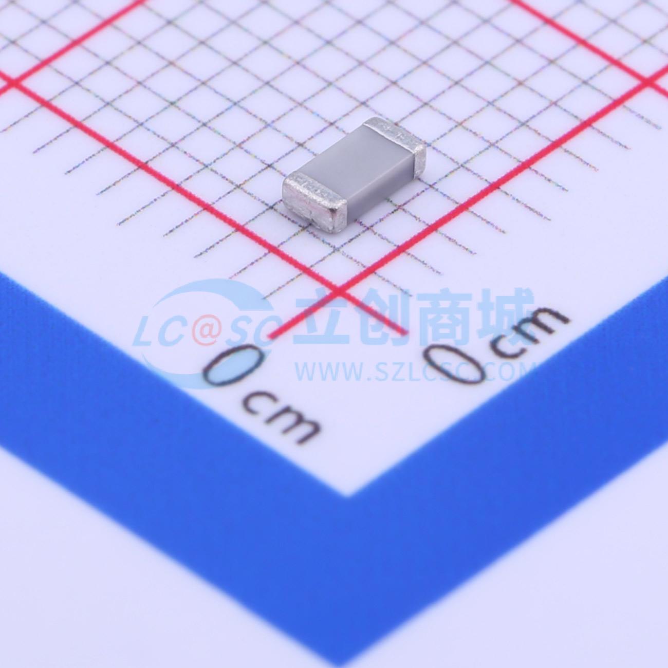 CC1206JRNPO9BN332实物图