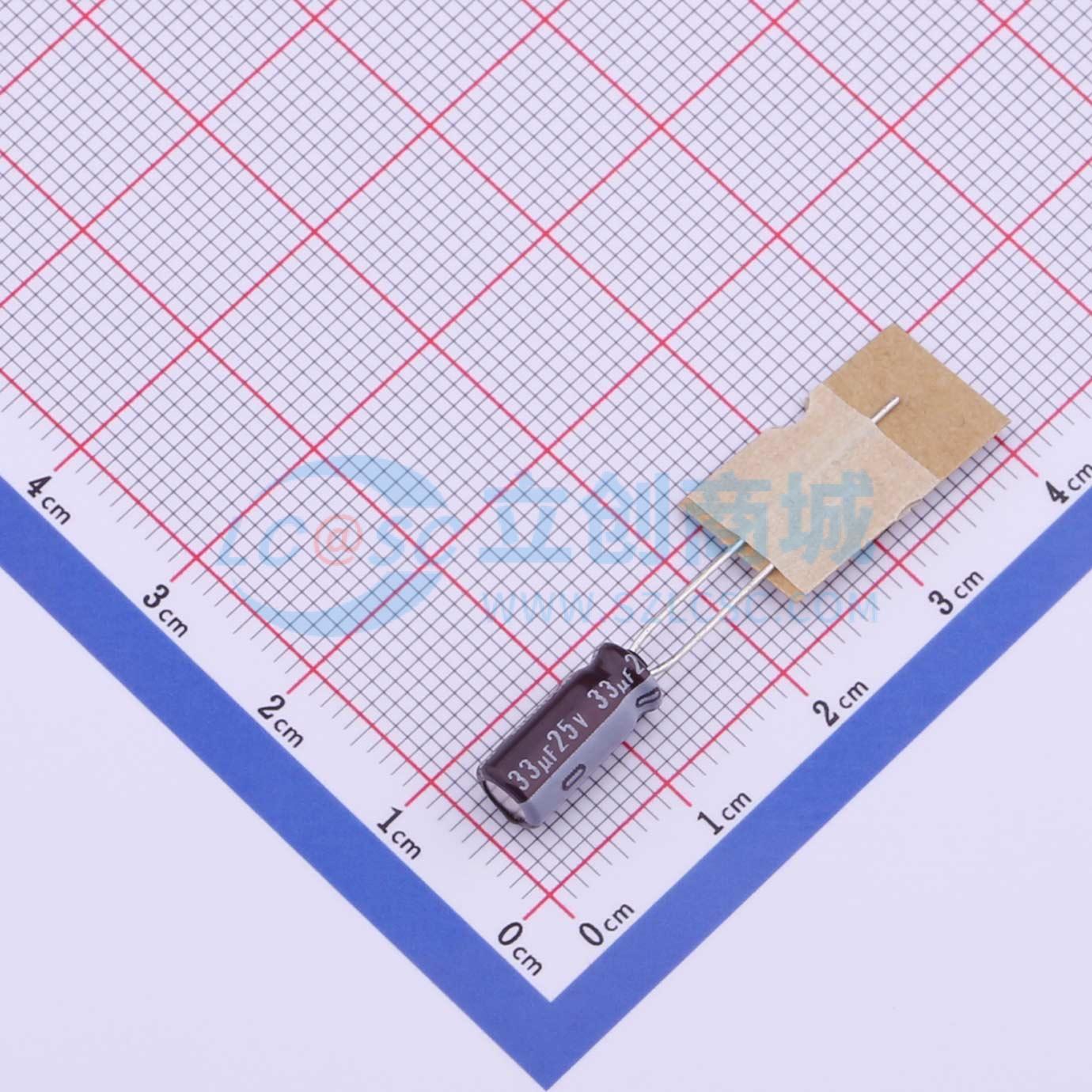 UPW1E330MDD1TD实物图