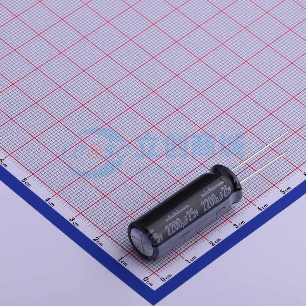 点击查看大图 UHE1E222MHD实物图