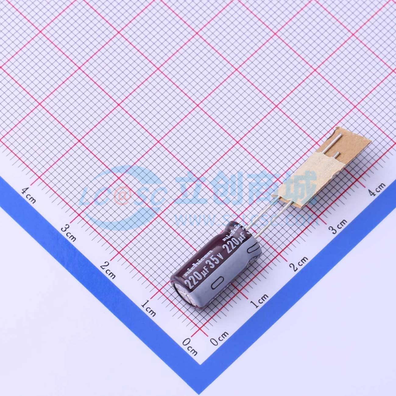 点击查看大图 UPW1V221MPD6实物图