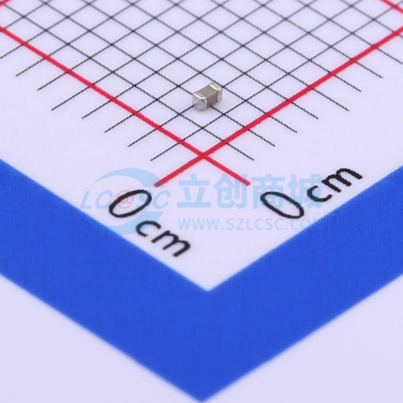 点击查看大图 0402B821J500CT实物图