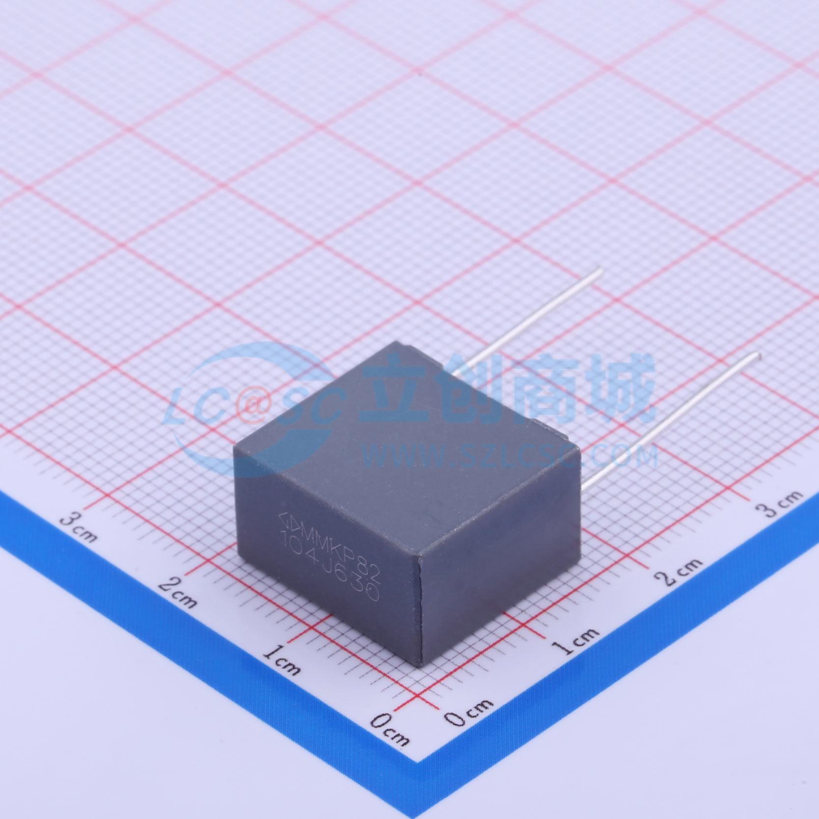 C822J104J60C000实物图