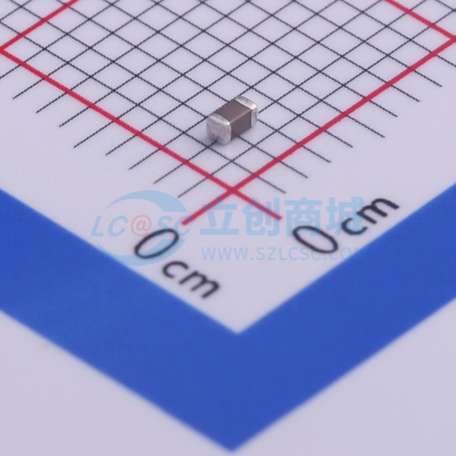 GCJ188R71H154KA01D实物图