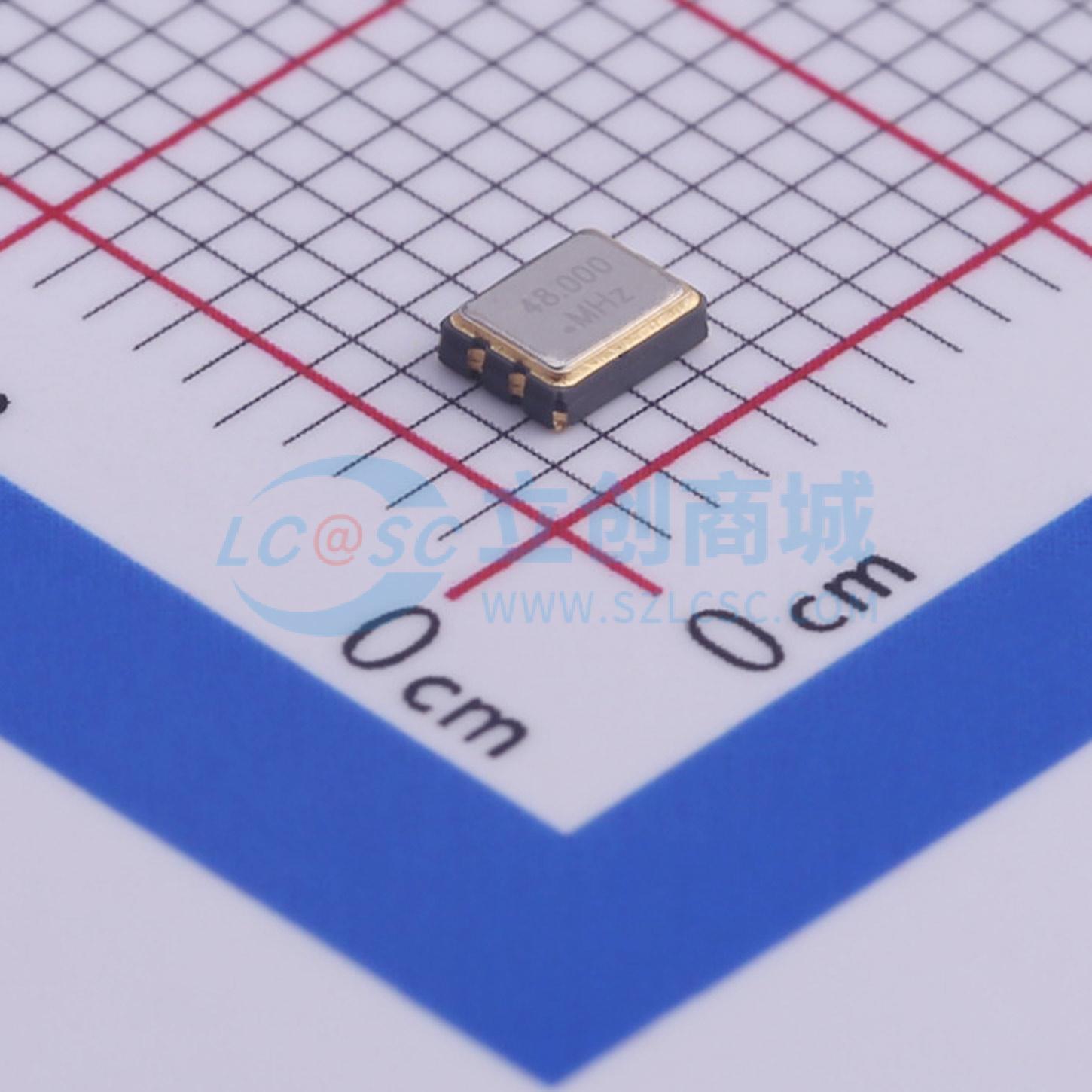 点击查看大图 TFOM48M4RHKCNT2T实物图