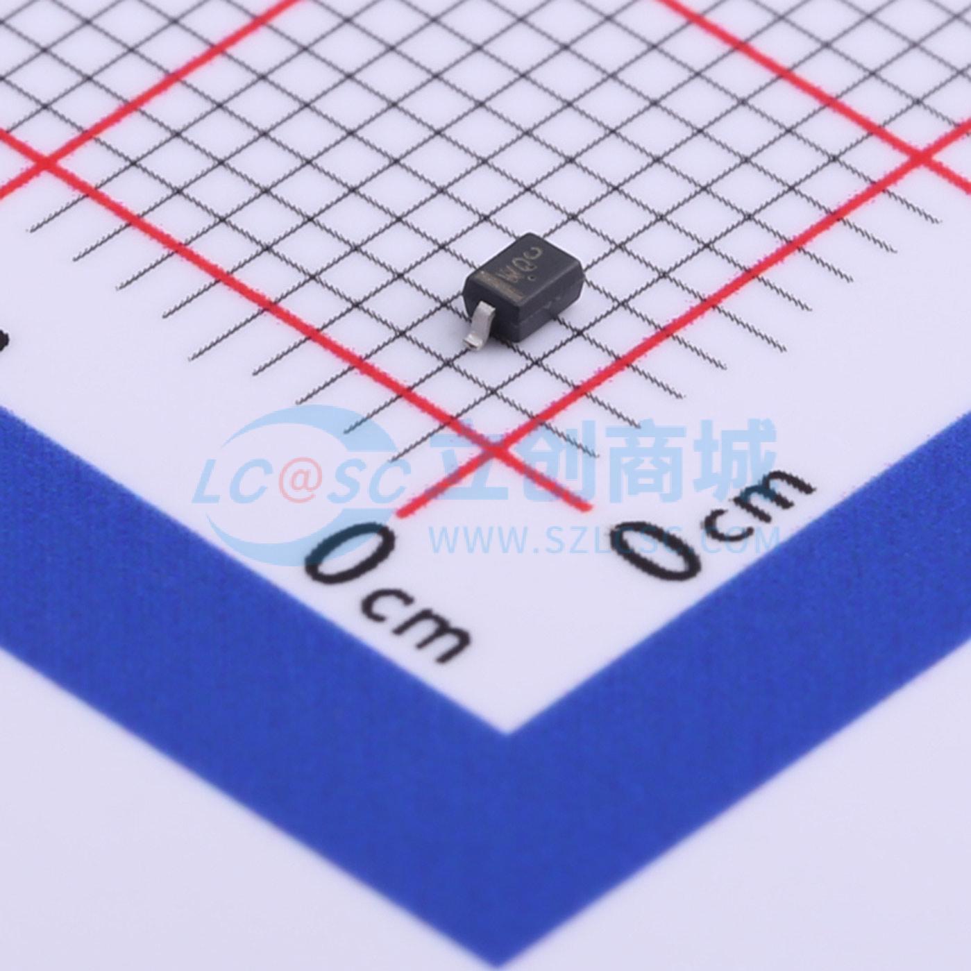 点击查看大图 MM3Z27VST1G实物图