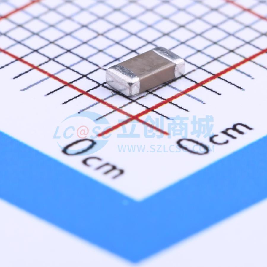 点击查看大图 CL31A226MOCLNNC实物图