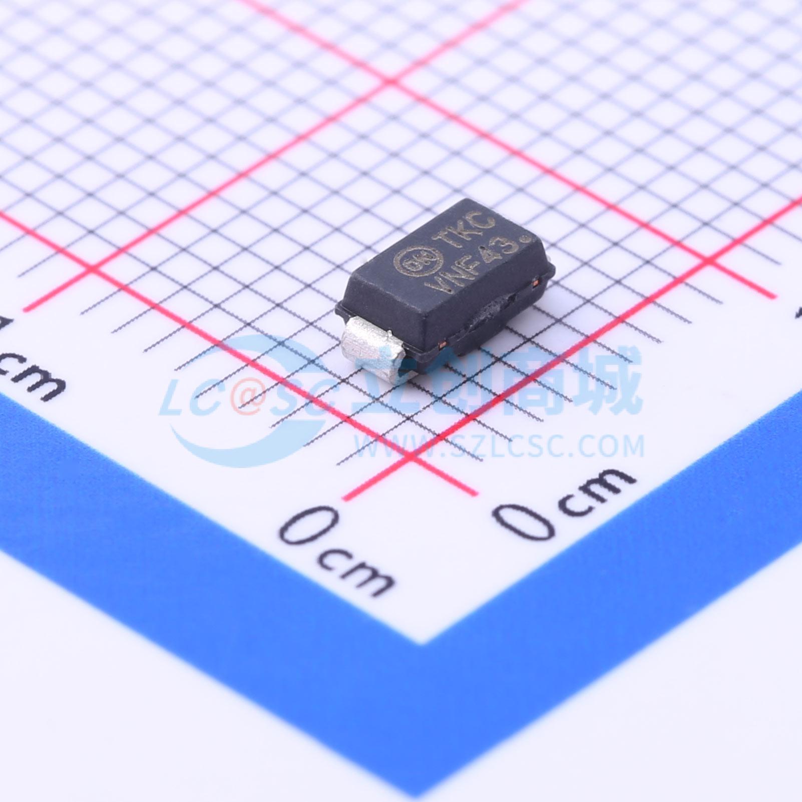 1SMA60CAT3G实物图