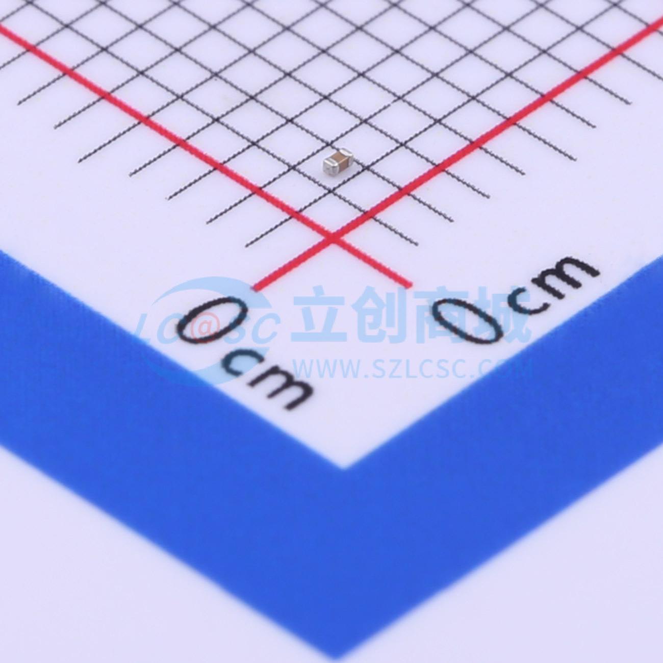 GCM033R71E151KA03D实物图