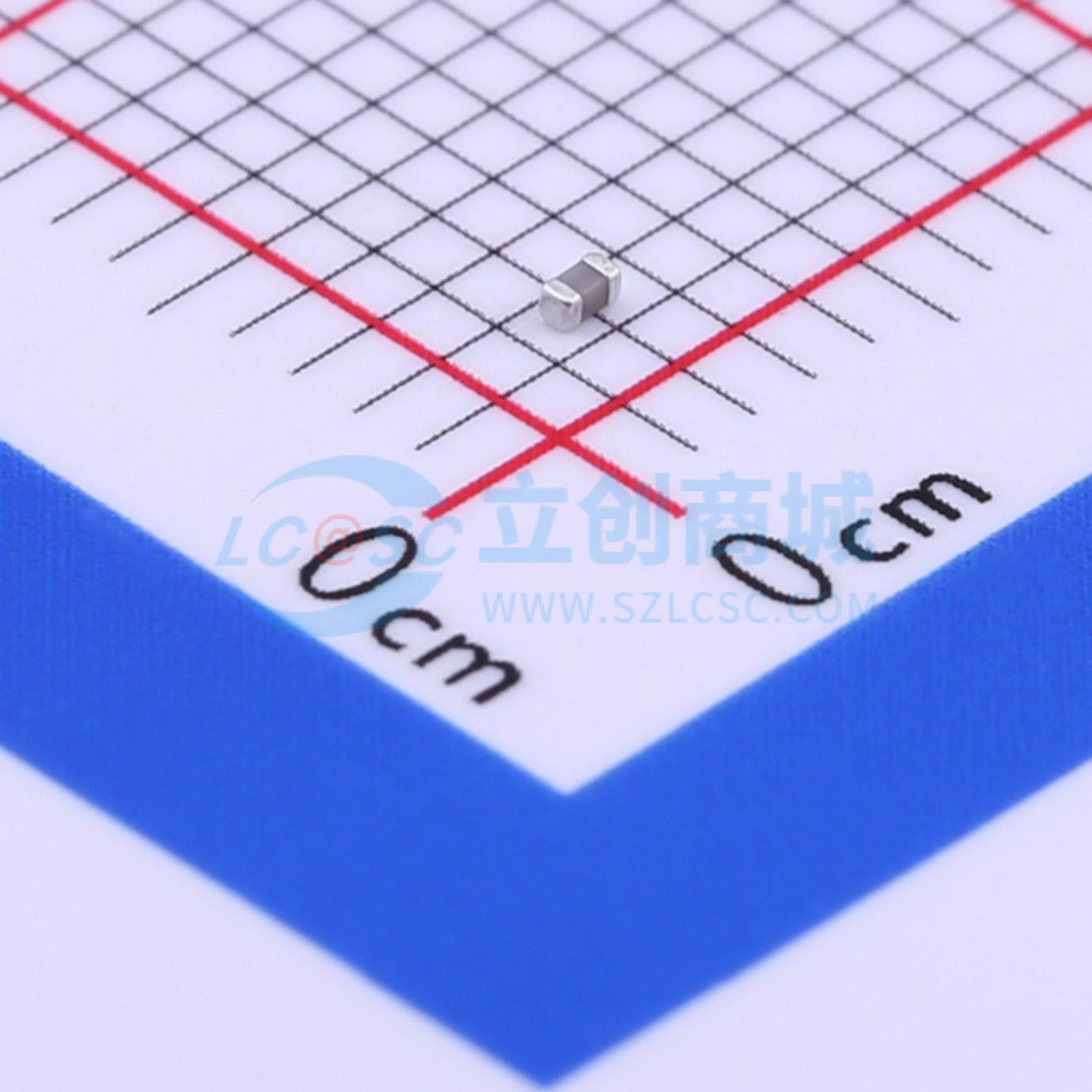 UMK105CG1R5CV-F实物图